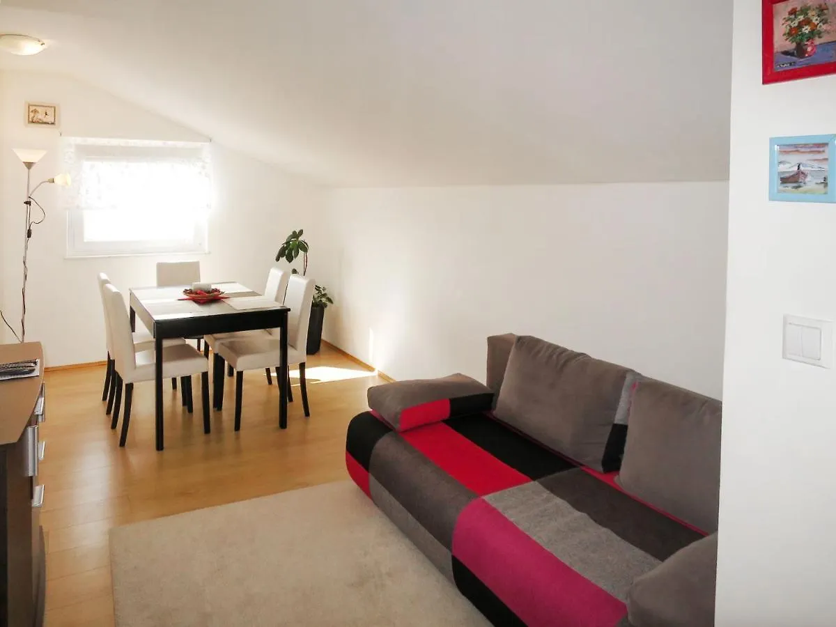 Apartment Andelina - Srd412 By Interhome Maslenica
